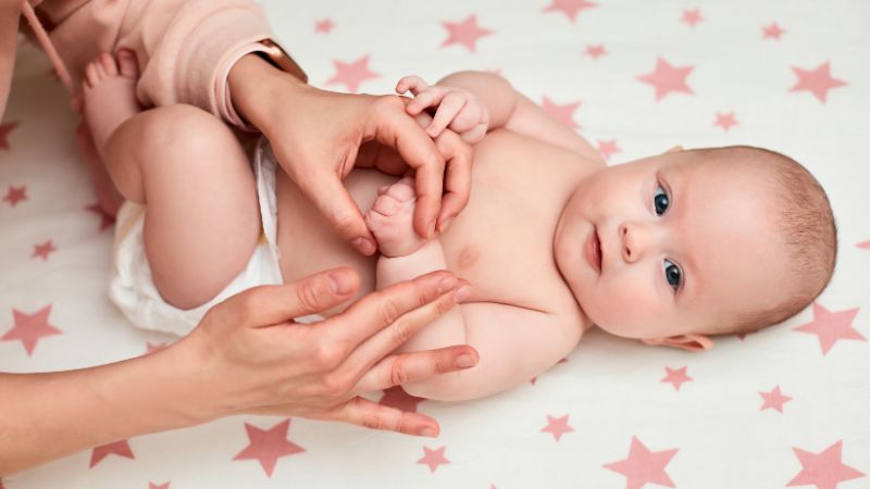 Cách mát xa cho trẻ nhỏ: Những điều bố mẹ cần biết 1 Cách mát xa cho trẻ nhỏ: Những điều bố mẹ cần biết Ảnh minh họa