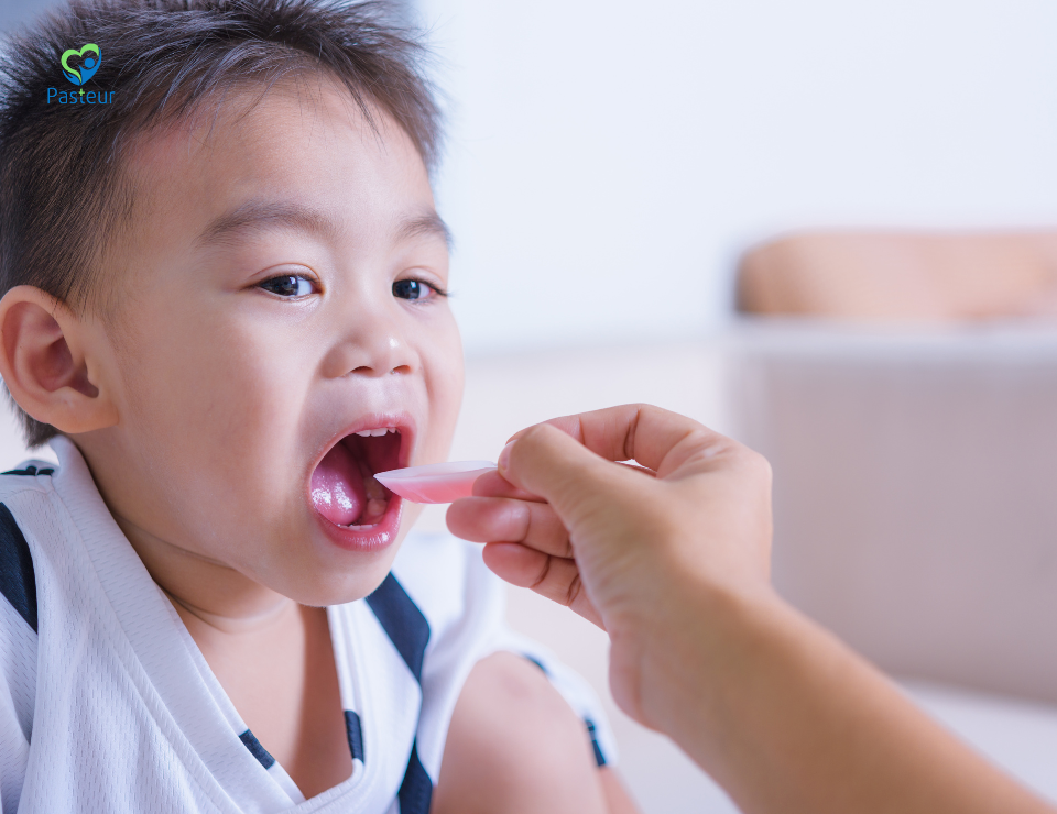 Thuốc hạ sốt Hapacol 250 cho trẻ bao nhiêu kg? Ảnh minh họa