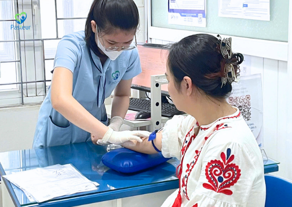 MẸ BẦU THIẾU SẮT CÓ NGUY HIỂM KHÔNG? 2 mẹ bầu thiếu sắt có nguy hiểm không