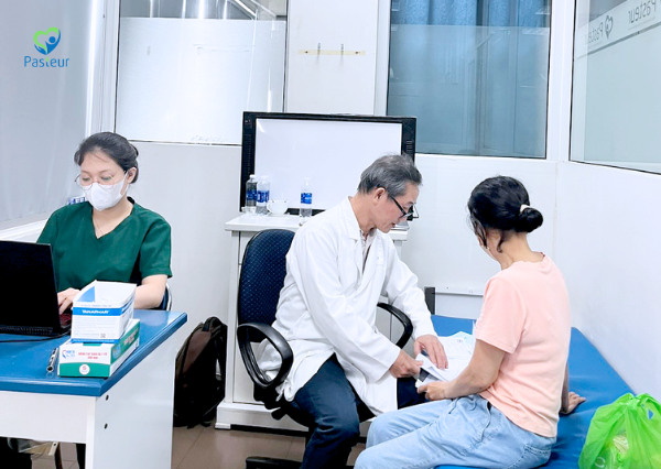 LỠ SIÊU ÂM VÚ RA BIRADS 3 - CÓ PHẢI CỨ 6 THÁNG SIÊU ÂM SUỐT ĐỜI ?